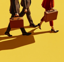 Employees of Bjorn Lunden walking